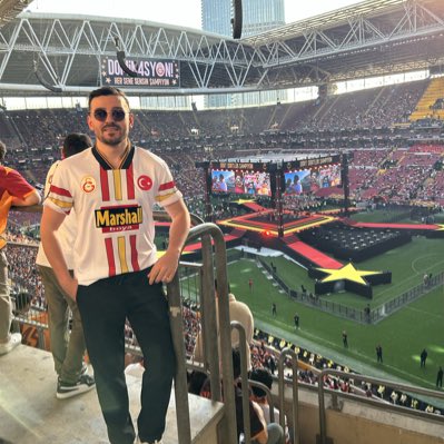 93cyln's tweet photo. #YeniProfilResmi https://t.co/986sGwisqq