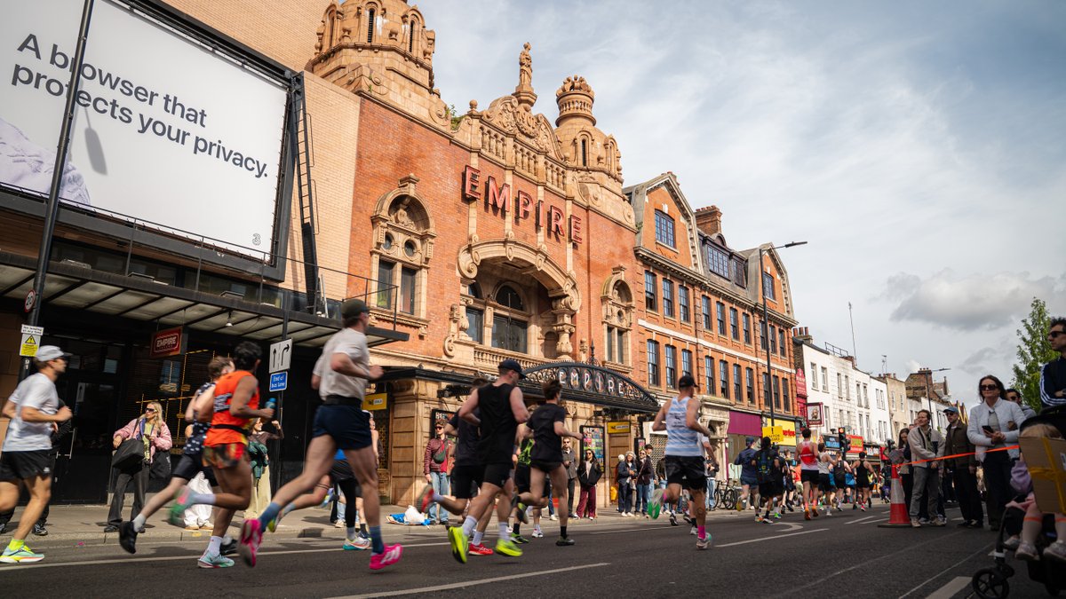UKRunChat tweet media
