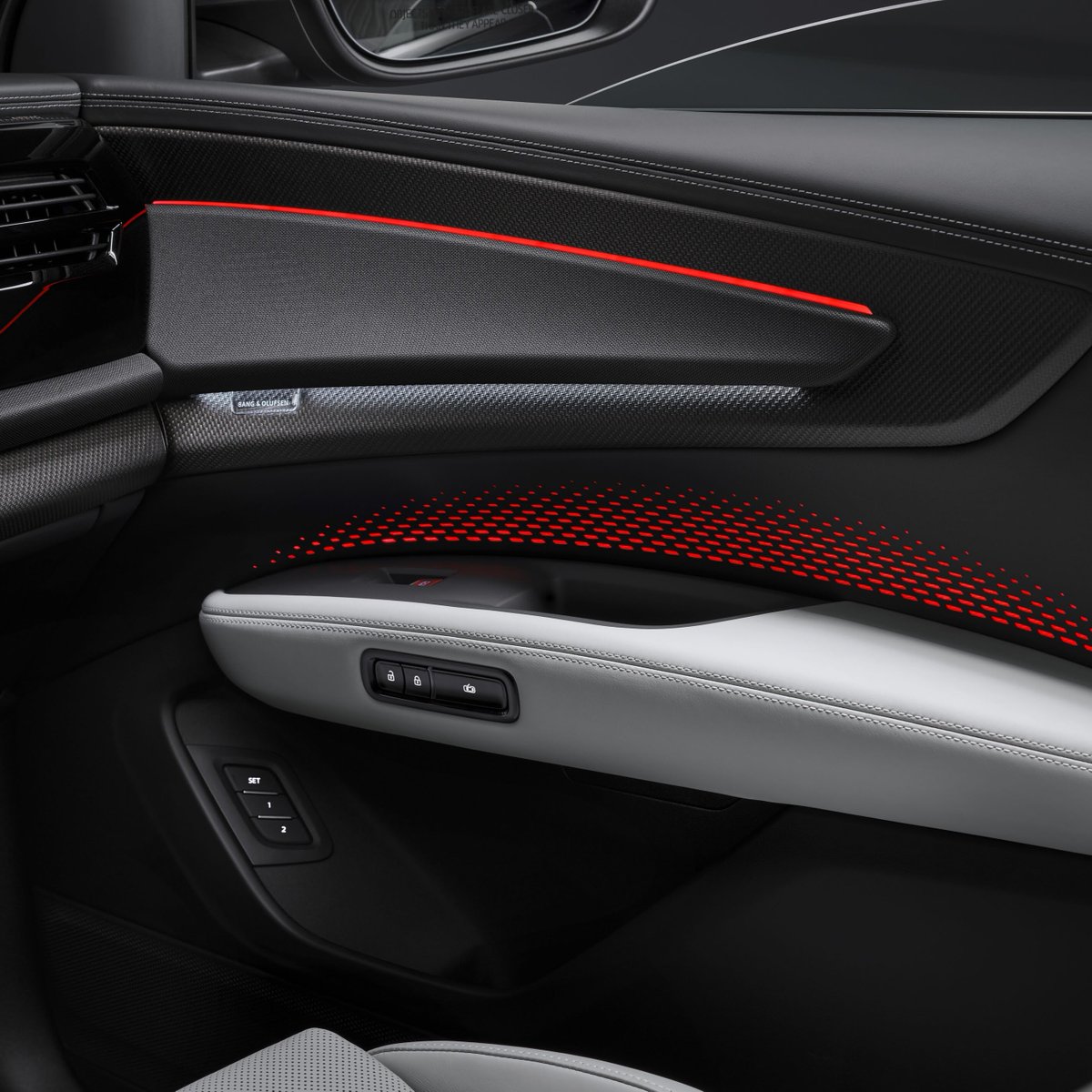 SC_Leasing's tweet photo. The Q9 will be Audi’s largest SUV when it goes on sale later this summer, sitting ahead of the seven-seat Q7 and the sleek Q8.

There’s no word just yet on what will be powering the Q9, though it’s likely to be fuelled by a plug-in hybrid or traditional engine rather than being an EV.

Instead Audi is this week focusing on the Q9’s cabin - which is plush to say the least and is being described as a ‘mobile living space’.

Read the full article here: https://t.co/IgLLQrrkAg
