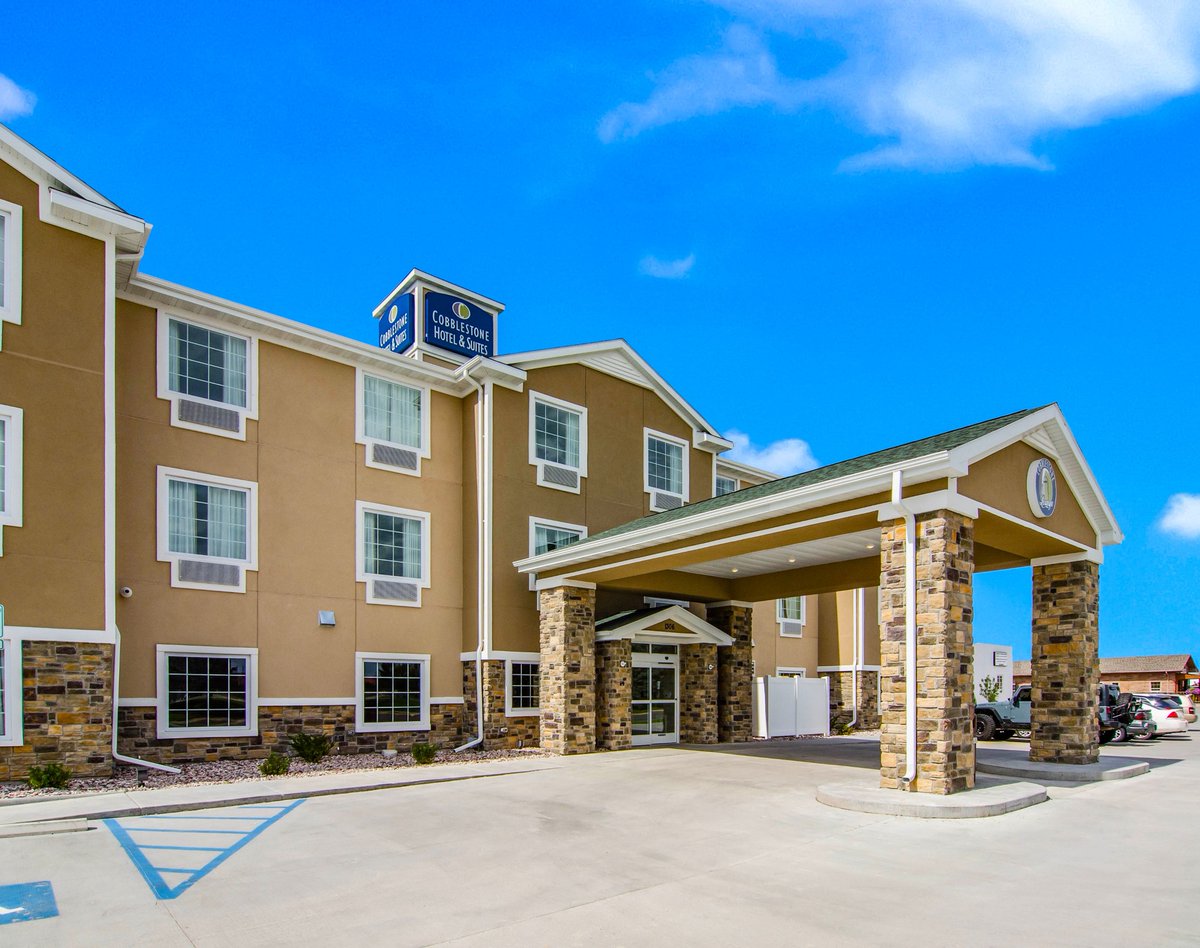 Cobblestone Hotels tweet media