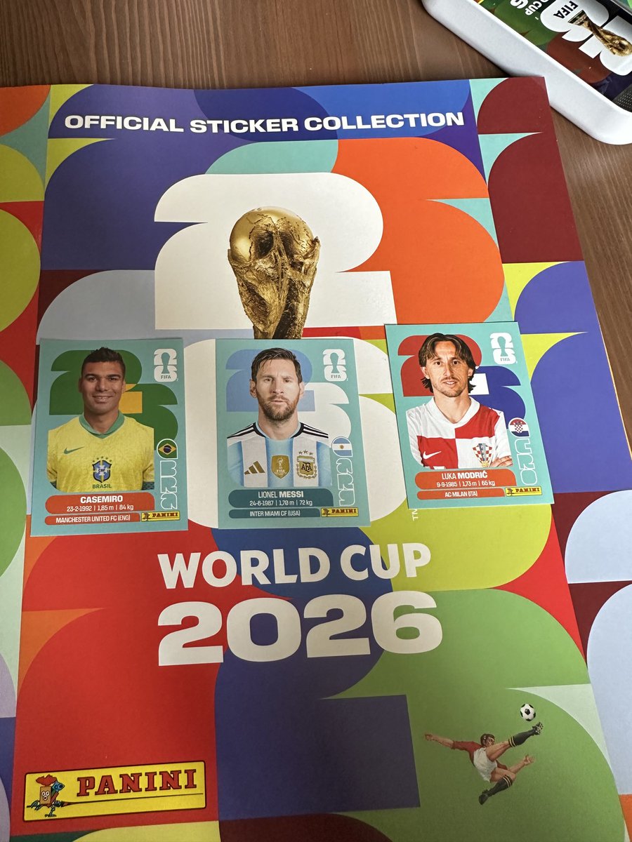 CouzelinN's tweet photo. Dans le même pack, j’ai envie de pleurer https://t.co/z7NHcAPkqz