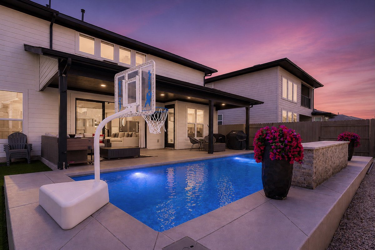 Joey ♠️ | ATX REALTOR® tweet media