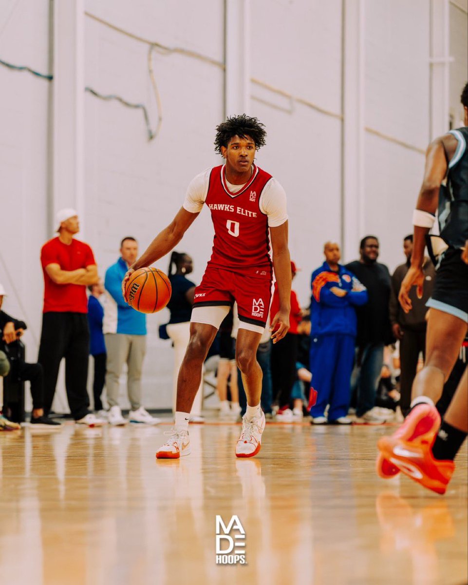 HawksEliteAAU's tweet photo. 17u Game 4 Stats @madehoops DMV Live:

@rileybryant2027 10p-7r-2s-2a (2 3s)
@jaydenjordanj3 10p-6r-2a (2 3s)
@persinevicius 8p-2r-2b
@HOLLYWOODMQB 6p-4r-3b
@brycen1k 5p-5r-2a
@Jordan_ray2 8p-3r-2a (2 3s)
@Collin_TheGuard 7p-2a-2r-2s https://t.co/ALih5uQGsu