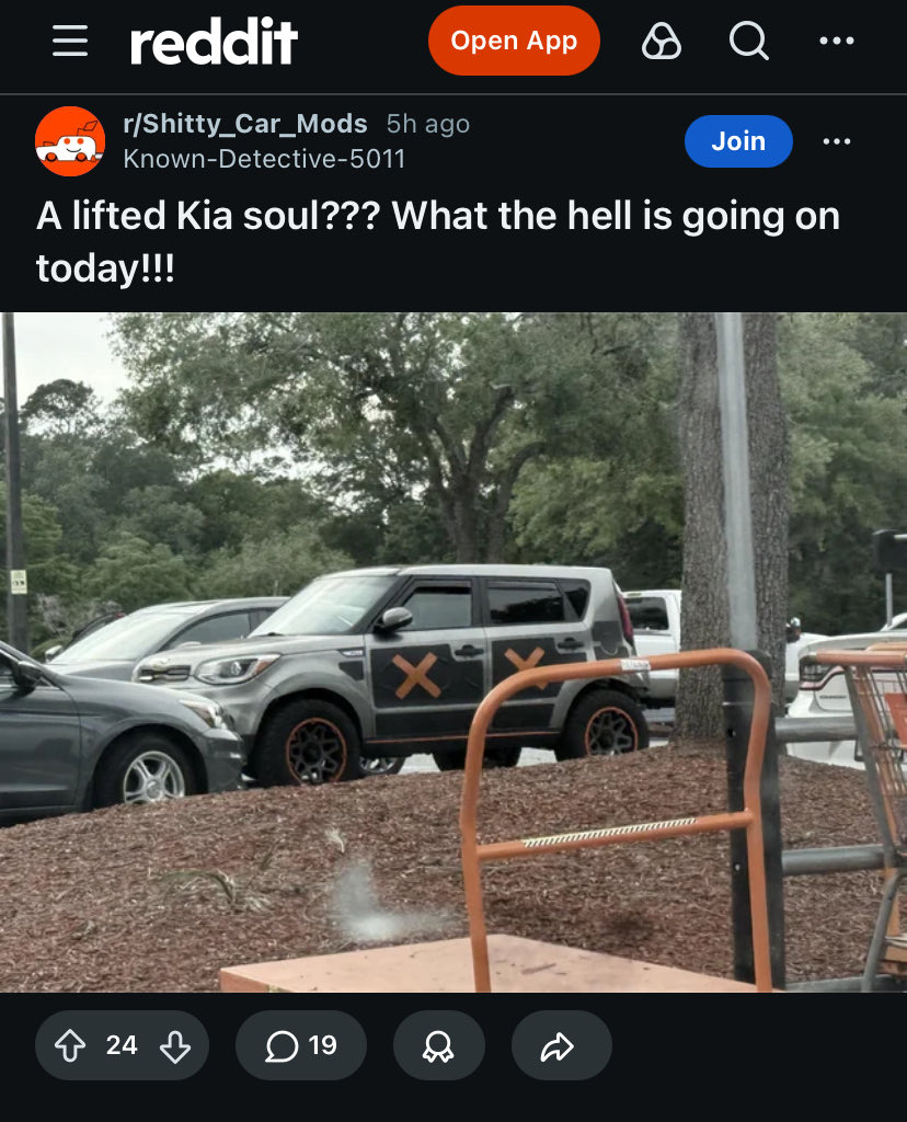 Lriga_'s tweet photo. Can’t go anywhere in this town https://t.co/TdHJMaDDyk