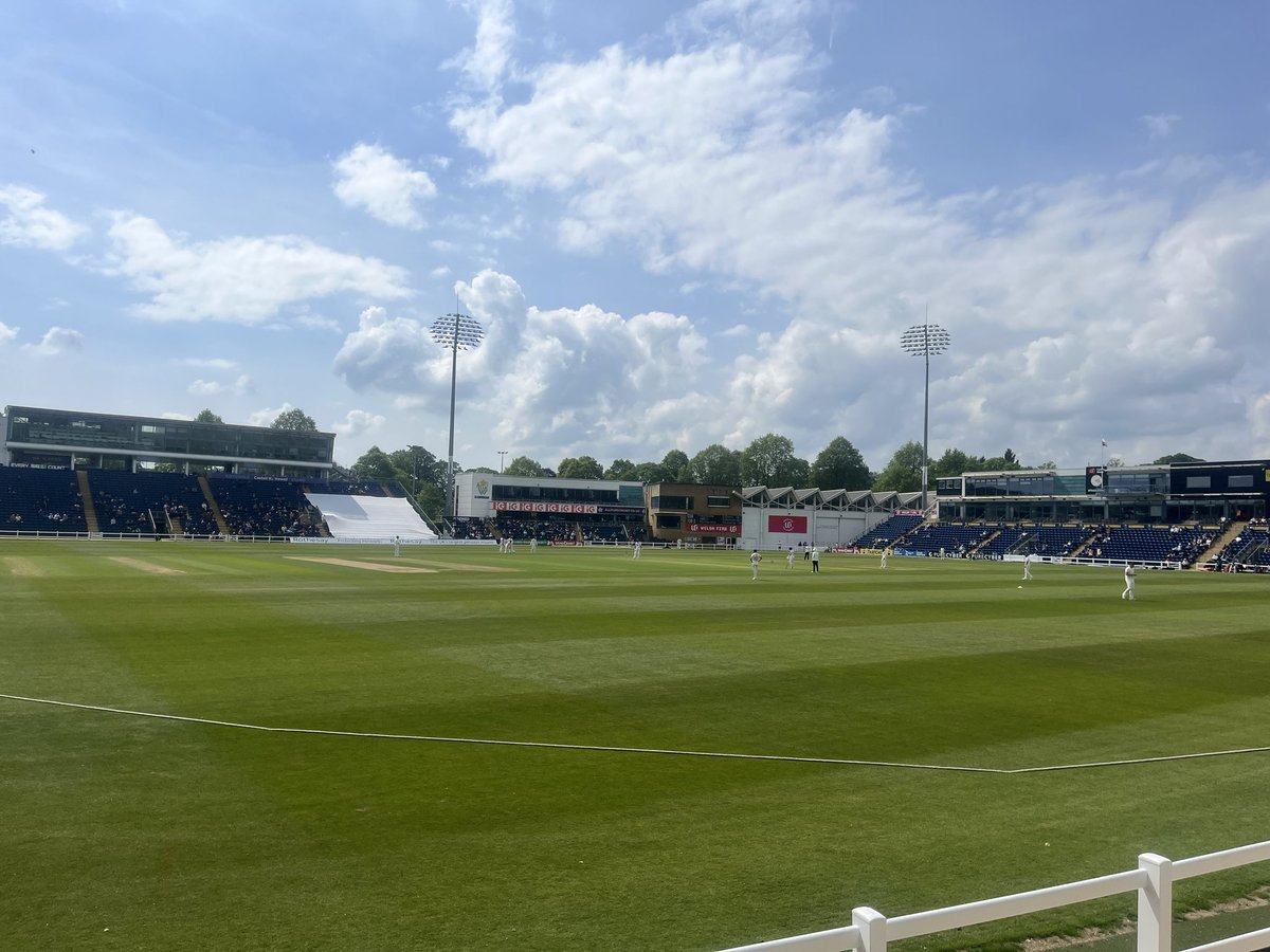 JordanLloyd22's tweet photo. Brilliant first phase of the season @GlamCricket ! Played brilliantly and well worthy of the points weโve accrued. Diolch to Hanley for his brilliant efforts with bat and ball. Sign him back up! #GoGlam #OhGlammyGlammy ๐ด๓ ง๓ ข๓ ท๓ ฌ๓ ณ๓ ฟ https://t.co/GOlnxn2s5K