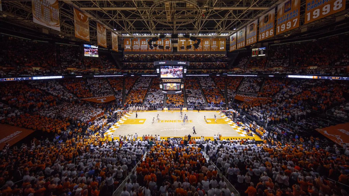 calebourigou's tweet photo. Blessed to receive an offer from the University of Tennessee!! #AGTG https://t.co/w2Jw0VMcOz