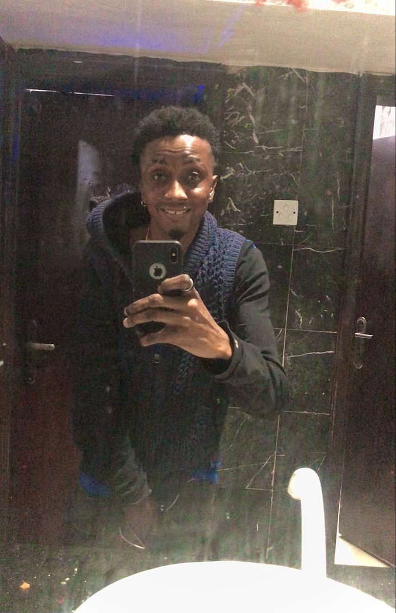 Emzyofficial's tweet photo. wHen yOU Are ThaNkfuL fOR wHAt yOU hAve, yOU Are ALwAys RewArded WiTh More. Try tO StAy Po$itive &amp; ThiNgs WiLL Get beTTer.

Positive Vibez oNLy 💯 

#EMZY #NoDouBT #TeamEMZY https://t.co/hZsSmlrwSd
