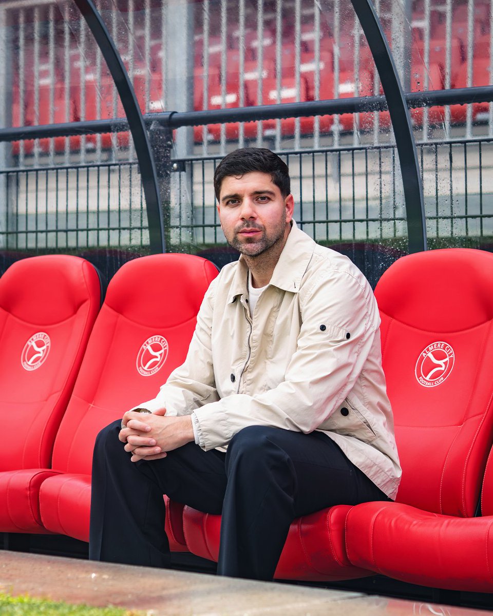Almere City FC tweet media