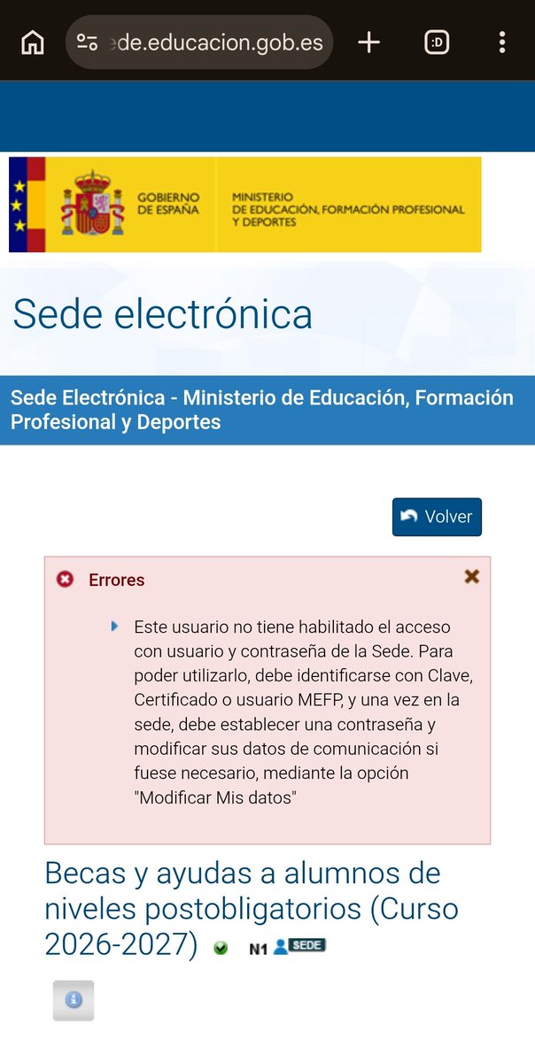 nomdefinitivo's tweet photo. O timo da #AdministraciónElectrónica : aplicacións que non conectan (@clave), formularios con campos non obrigatorios que son preceptivos e bloquean o rexistro, bucles infinitos irresolubles que impiden o acceso... E pechando o prazo 9h antes de acabar o día @educaciongob #Becas https://t.co/DvFUv9yG3C