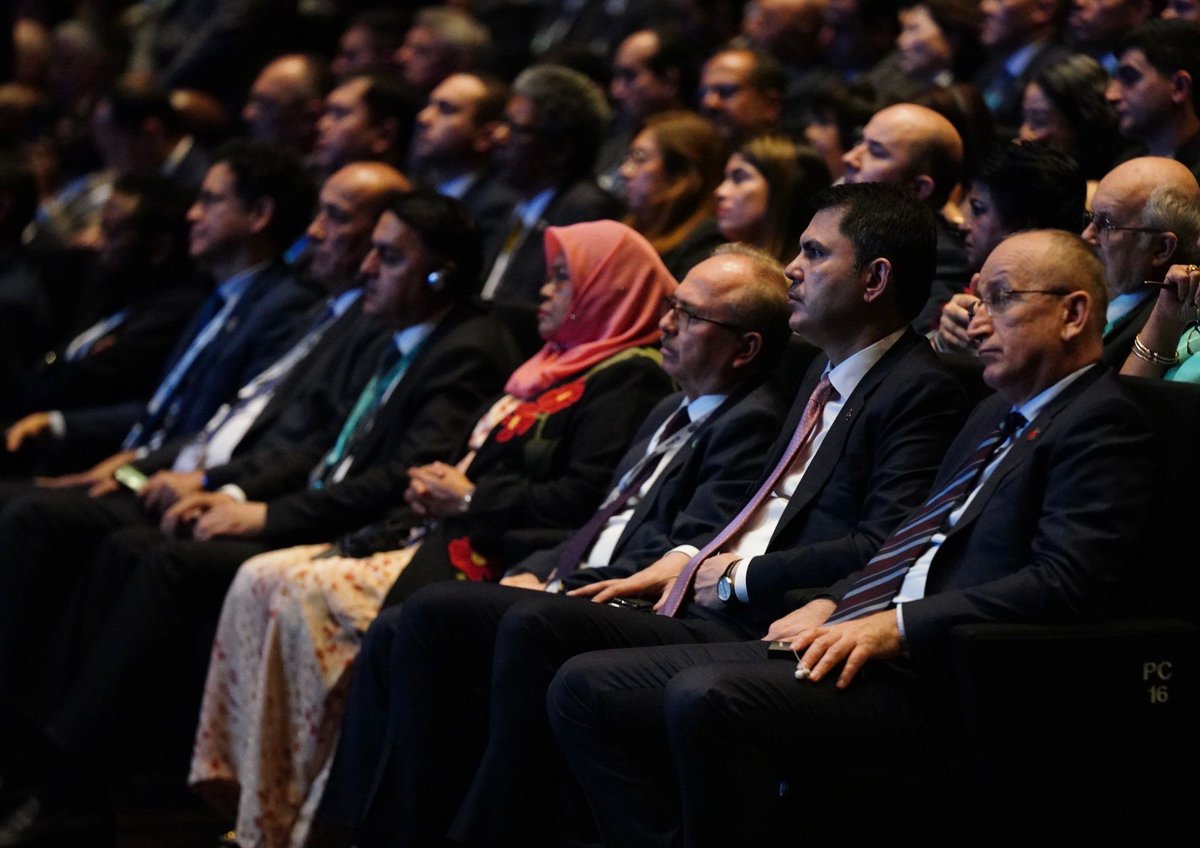 turkiyecop31's tweet photo. COP31 President-Designate Murat Kurum attended the opening of the 13th Session of the World Urban Forum (WUF13), organised by UN-Habitat in Baku, Azerbaijan.

Within the framework of the Forum, high-level bilateral meetings were held with H.E. Dr. Khalfan Al Shueili, Minister of Housing and Urban Planning of the Sultanate of Oman, and H.E. Majid bin Abdullah Al-Hogail, Minister of Municipalities and Housing of the Kingdom of Saudi Arabia.

Discussions focused on climate-resilient cities, sustainable urban development, and strengthened international cooperation on the road to COP31.

@UNHABITAT
@WUF13Azerbaijan