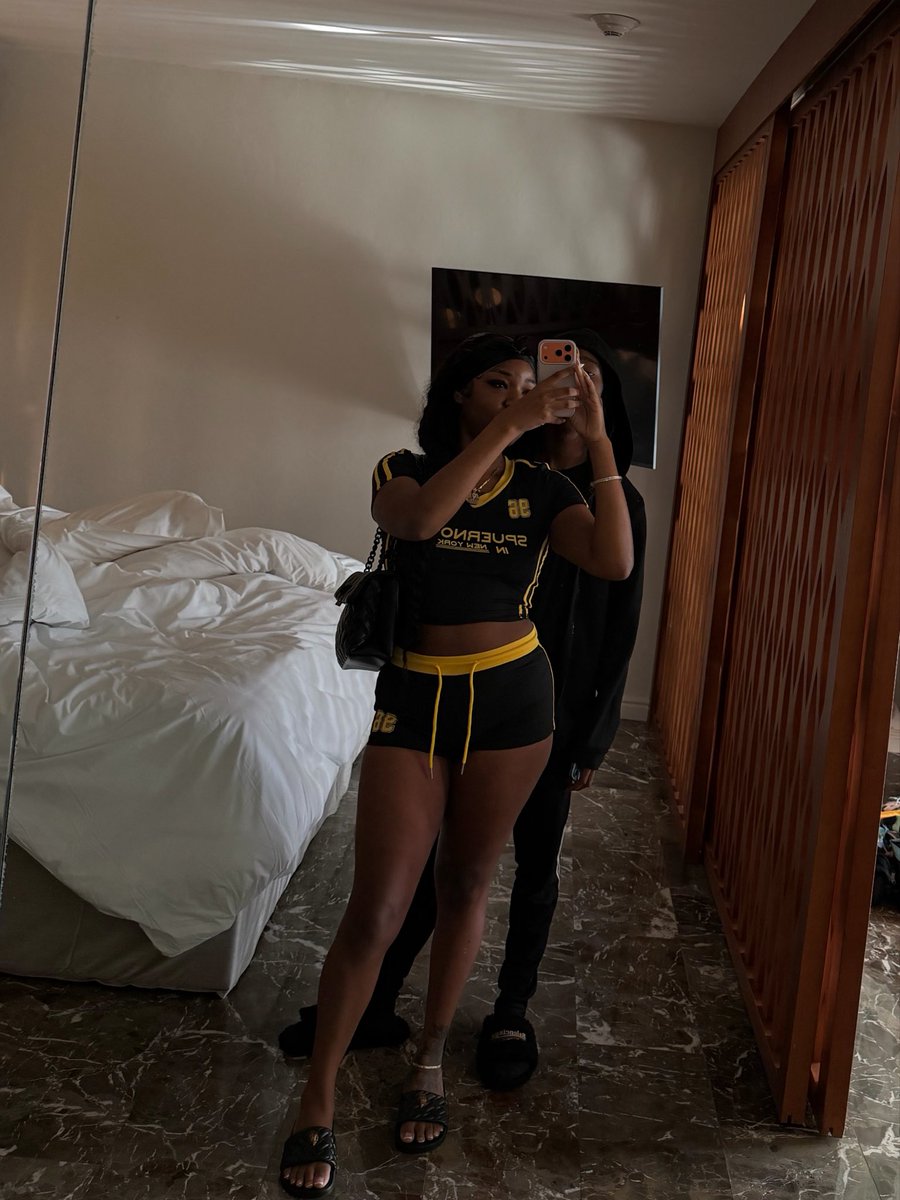 Earth2_M3's tweet photo. Def loved Jamaica more than Thailand https://t.co/HCD1mmFRL4