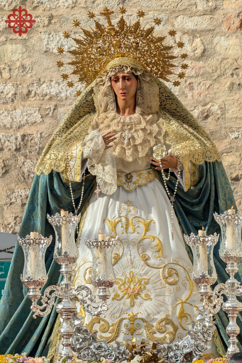 JaenClemencia's tweet photo. 🔴 Crónica gráfica del rosario de la aurora de nuestra bendita madre del Mayor Dolor en el día de ayer.
Los primeros rayos del día esperaban a nuestra madre para acariciar su bello rostro y elevar cada ave maría rogando y dar gracias por tanto que hace por nosotros.
#LaMagdalena https://t.co/M7OdkHgDQP