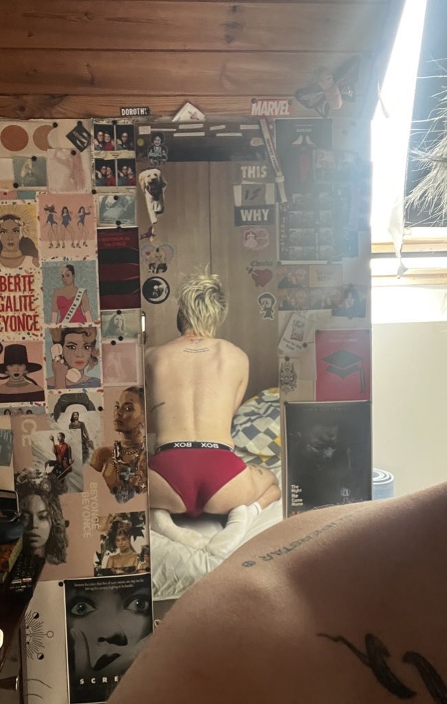 cowboyalexxx's tweet photo. me! https://t.co/ZkstRR5SwF
