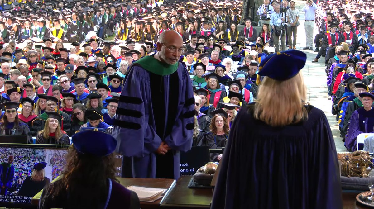 MIT_Picower's tweet photo. Congratulations to Professor Emery N. Brown, who this morning received an honorary doctorate of medical sciences @Yale in recognition of his #neuroscience, #statistics and #anesthesiology research. https://t.co/DVpHH1wyHd