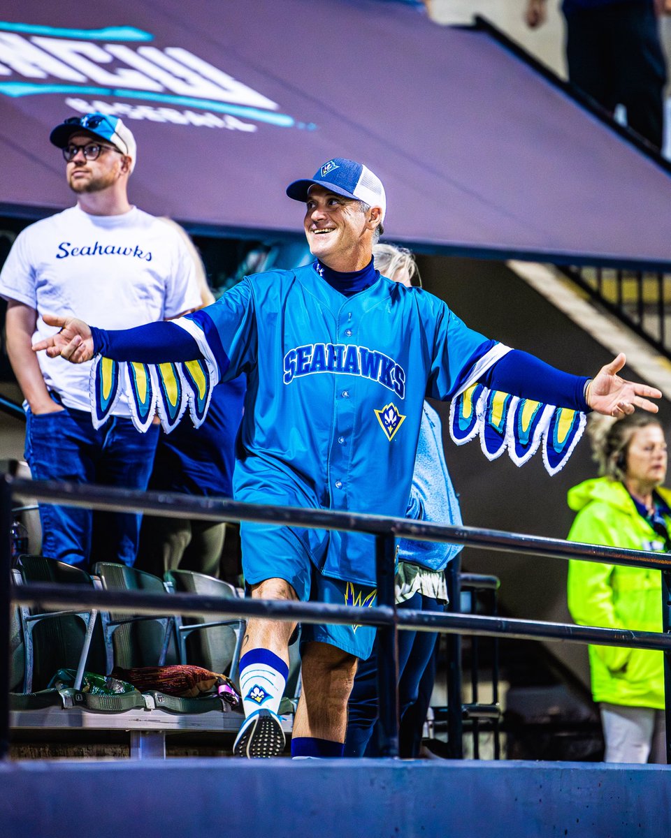 UNCWBaseball's tweet photo. seahawk nation, IT’S CHAMPIONSHIP TIME 🏆

The CAA Tournament begins Wednesday afternoon, 4:00PM, as No. 6 seed UNCW faces No. 3 seed Monmouth at Brooks Field. Come out and cheer on your Seahawks! 

#SeahawkBaseball https://t.co/55J60iSi5S