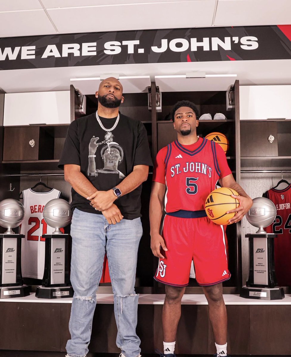 SJUDave's tweet photo. Pretty special for the Cuffe family.
@kylecuffejr x @KyleCuffeSr #sjubb
Welcome home https://t.co/YtgECdFz71