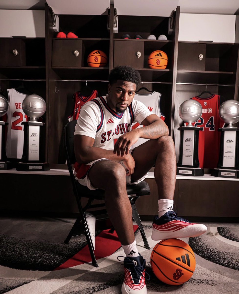 SJUDave's tweet photo. Pretty special for the Cuffe family.
@kylecuffejr x @KyleCuffeSr #sjubb
Welcome home https://t.co/YtgECdFz71