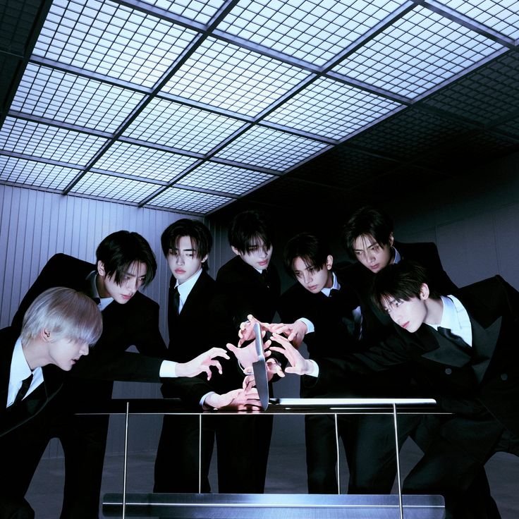 Enhypen_wi's tweet photo. ENHYPEN DAESANGS

D AWARDS - ALBUM THE YEAR🏆
 ASEA - ALBUM OF THE YEAR🏆
TMA - ICON OF THE YEAR🏆
MAMA - VISA FANS' CHOICE🏆
D AWARDS - ARTIST OF THE YEAR 🏆
HMA - BEST PERFORMANCE🏆
ASEA - ARTIST OF THE YEAR🏆 🆕
ASEA - ALBUM OF THE YEAR 🏆🆕 https://t.co/ut7pDB2cpU