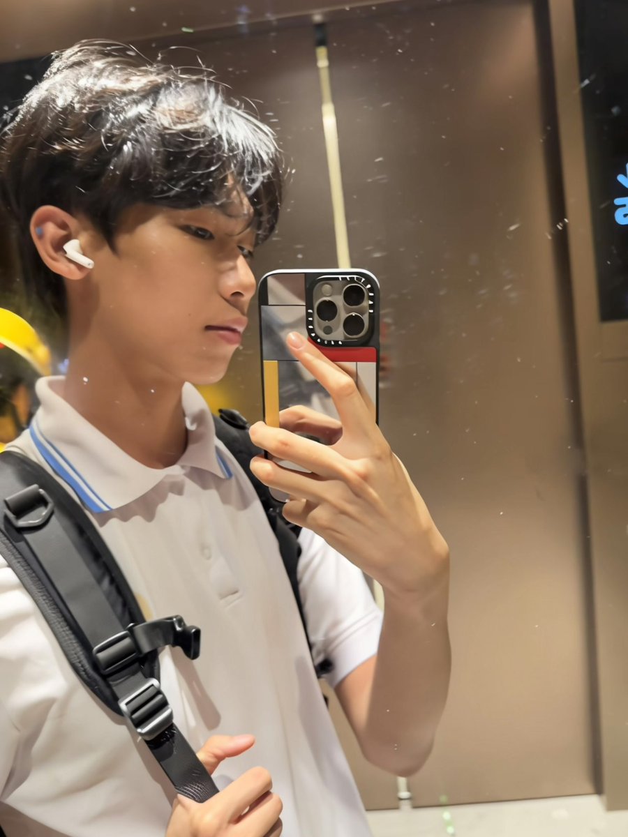 woquhaolihai66's tweet photo. 想我嗎 #男高 #男高中生 https://t.co/DWomhUxwPV