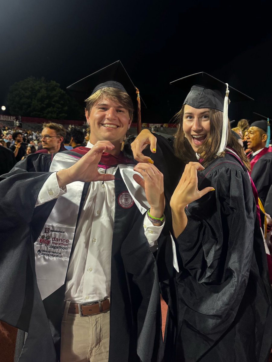 CollSportsComm's tweet photo. We are proud to announce that CSC’s Communications Assistant Marlee Ressa and Staff Intern Colby Shannon both graduated with their M.A. in Journalism and Public Relations: Sports Journalism from Indiana University — Indianapolis this weekend! Congratulations!! https://t.co/Oi9azz7XqP
