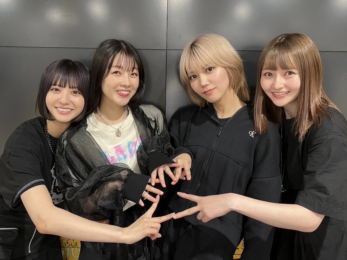 0620_sea's tweet photo. #Youplus のDelightの映像が流れた〜！！
しかもYouplusメンバー4人の激アツ映像🔥
最高のグループだったなぁ🥺
わたしの願いは一度でいいからYouplus4人が再結成して一曲でいいからパフォーマンスしてくれること🩷🩵💛❤️
この願い4人の心に届け〜✨

#中西香菜
#尾形春水
#林田真尋
#川後陽菜 https://t.co/HABw3uI1Uf