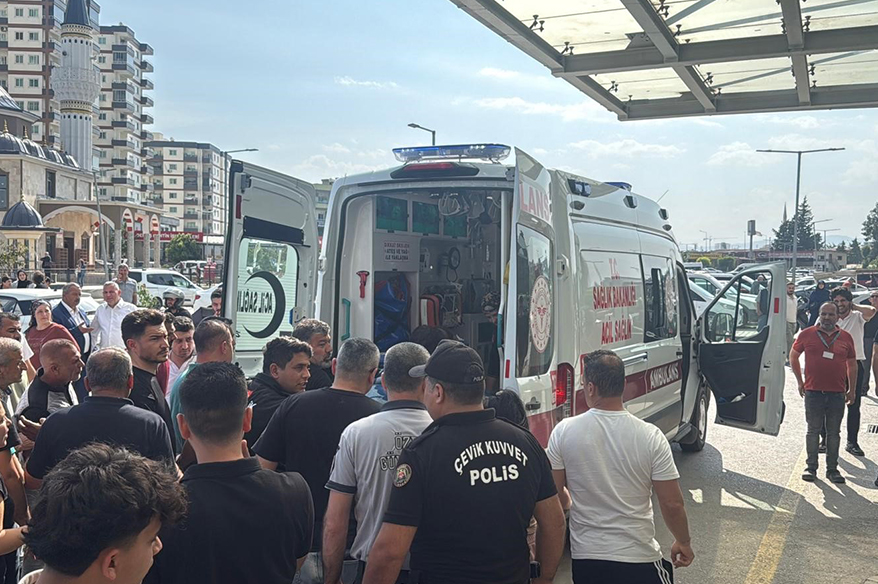 Mersin'deki vahşette ölü sayısı 6'ya yükseldi https://t.co/sbiJrJdxtr