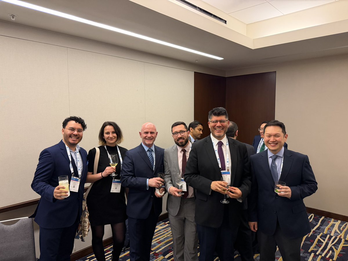 ernestommdo's tweet photo. Thank you @UrologyMSK @SaveYourSexLife @jmfm1612 for a great Whitmore reception last night! https://t.co/csPDiAkEZO