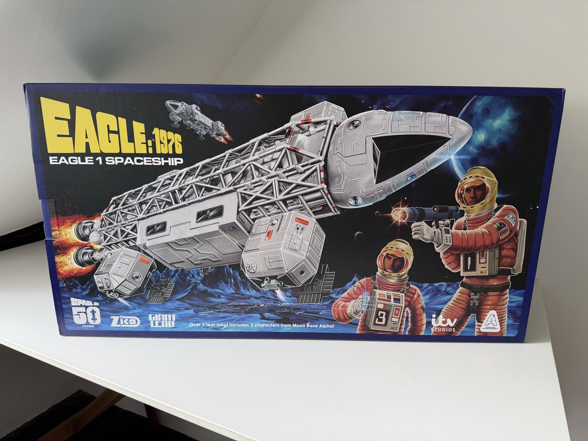 dannysullivan's tweet photo. My Space: 1999 giant Eagle arrived like the old 1976 toy, and I'm 11 years old all over again. This thing is amazing, the details inside and out. https://t.co/bR9SSjR0RB