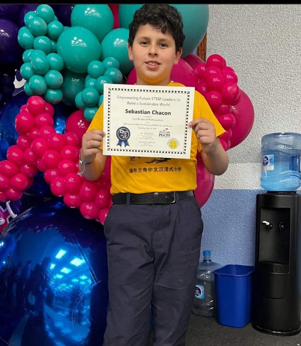 PBESBEES's tweet photo. Please join us in giving a HUGE congratulations to  Sebastian Chacon 🎓 for earning "🥇 1st Place in Materials Science " at the 35th Annual Kids for Science (KFS) Expo! Congratulations to Christian Rivero, Nyla Pinnock, Bhurichaya (Pauline) Bhekasut, and Snow Bai for their works. https://t.co/j7aXuSY6YX