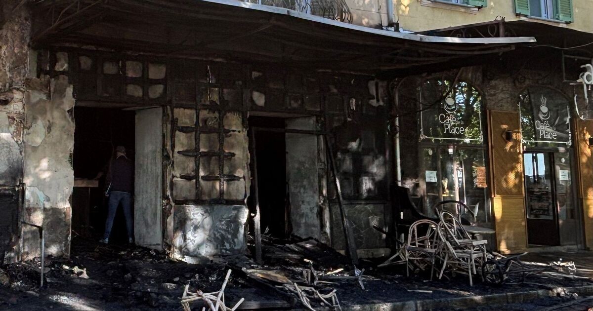 icircfm's tweet photo. Incendie du café de la Paix à Bastia : "Il faut que la société réagisse, c'est le problème numéro un", Léo Battesti
➡️ https://t.co/nrklZltXTa https://t.co/IBxg4tY4lE