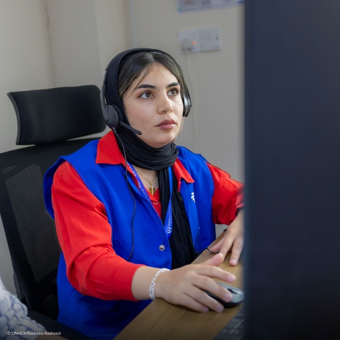 UNHCRIraq's tweet photo. 📱 51,000 refugees in Iraq are now enrolled in UNHCR’s ‘My Services’ portal

This innovative project allows refugees to access services digitally rather than wait for in-person appointments 

For refugees interested in learning more ➡️ https://t.co/4wdW4bQPn0 https://t.co/JBkd2JB9gj