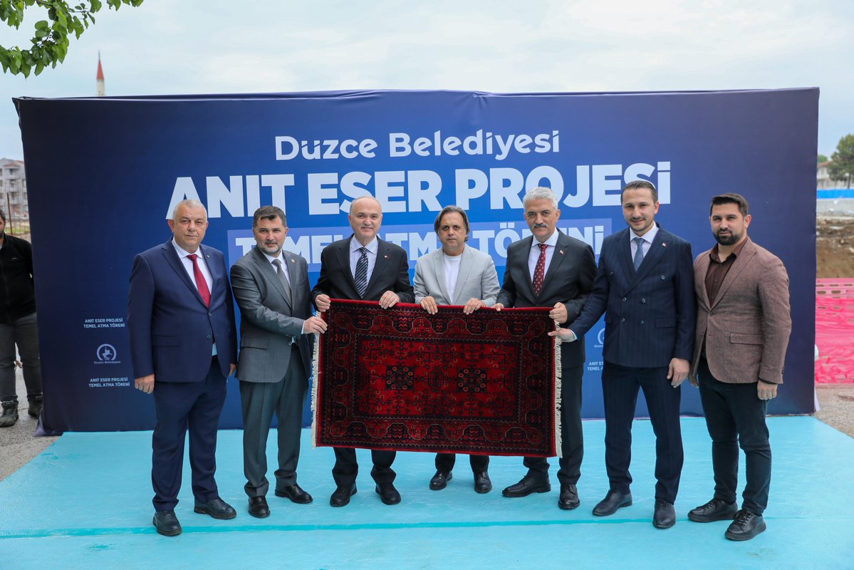 Faruk Özlü tweet media