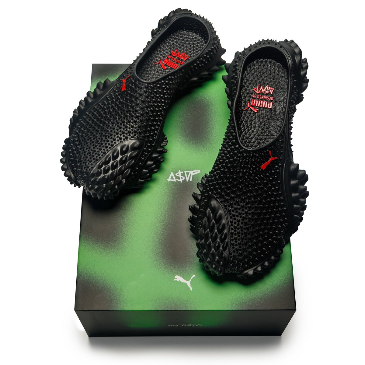 HYPEBEAST's tweet photo. The mules from A$AP Rocky’s last AWGE show have landed🦎 https://t.co/CNLXfTkXbL