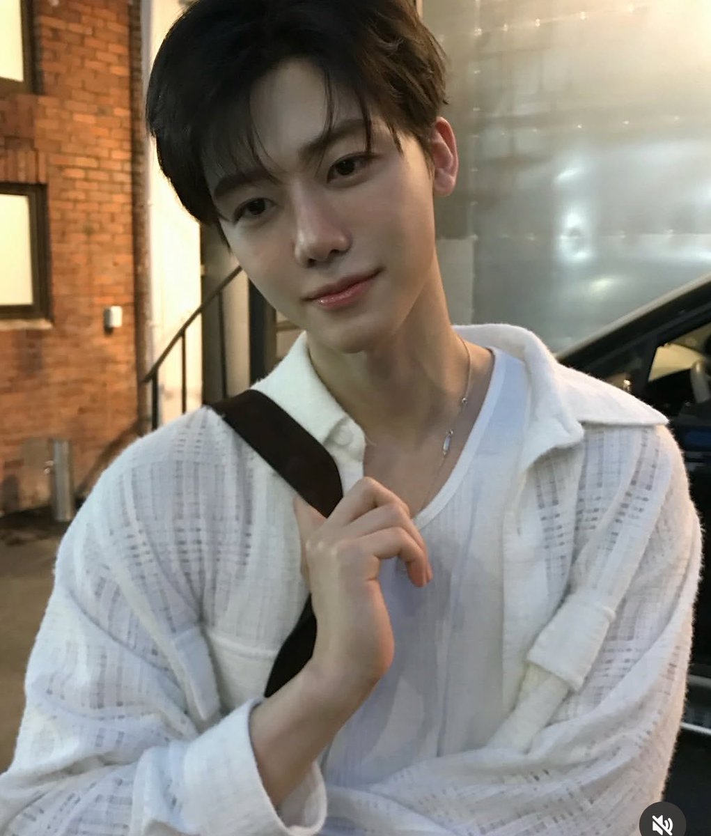 ⋆𐙚₊ a - narcissism ˚⊹♡ tweet media