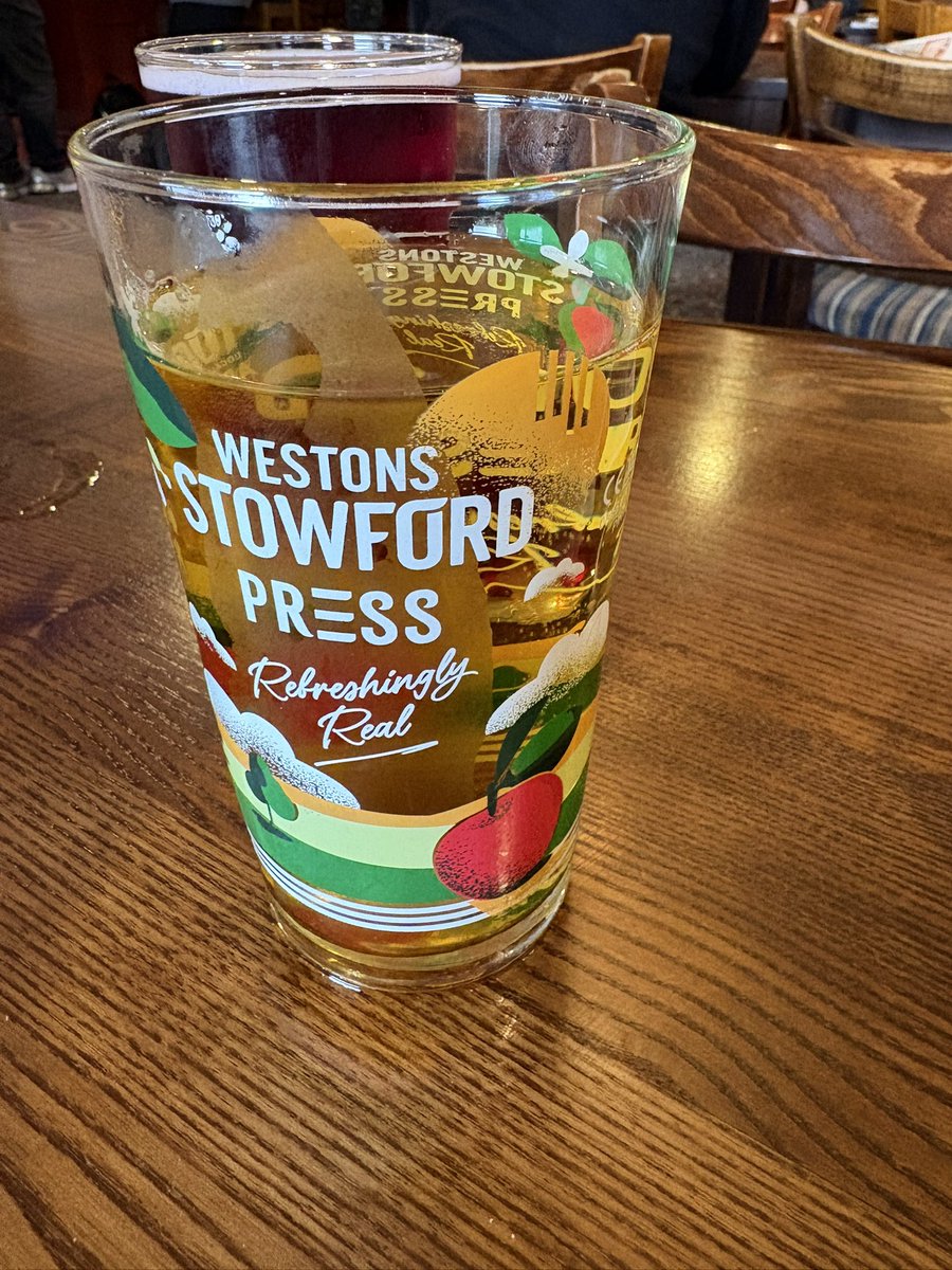 APJ09's tweet photo. Not quite an airport pint but this time tomorrow will be in the air on the way to Istanbul #utv https://t.co/YTieZmLL0m