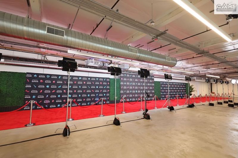 RedCarpetExpert's tweet photo. This extensive red carpet arrival was created for the TikTok Shop Summit 2026 which was taking place at the Los Angeles Convention Center.
https://t.co/TDaMywmgQZ https://t.co/Mj5rfjO1Bi