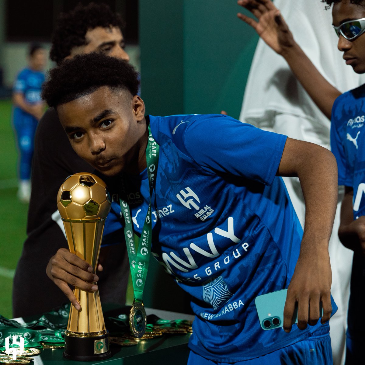 فئات الهلال السنية tweet media