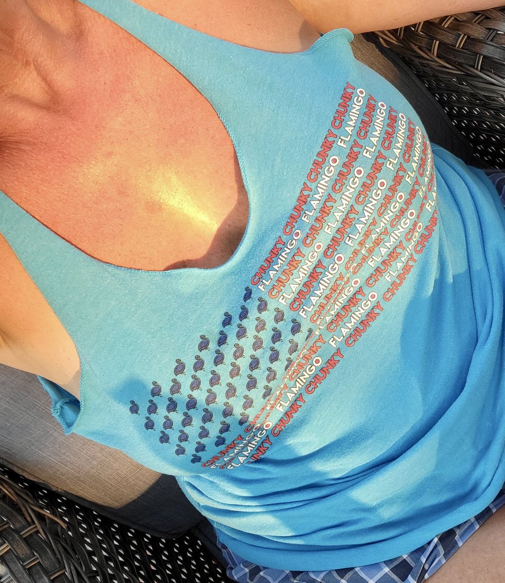 ChunkyFlamingo's tweet photo. It’s #MingoMonday and a great day to #RockTheMingo… whether your are grinding away in the gym 🏋️♀️ 🧘♂️ or running kids 👶 🧒 to and from ChunkyFlamingo has something that comfortable! So add to cart 🛒 and it will ship today! https://t.co/LUjejp9fP0 use code chunky20 to save 20% https://t.co/QNhOqapeV8