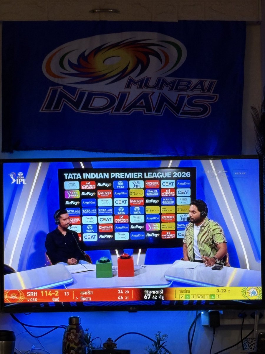 TechBro_suprit's tweet photo. सर्वोत्तम मराठी क्रिकेट समालोचन✨

कृपया असेच चालू ठेवा

@RjSoham @Prasadandprad 
#marathicommentary #IPLinmarathi 
#ipl https://t.co/XOMUwgA2Hw