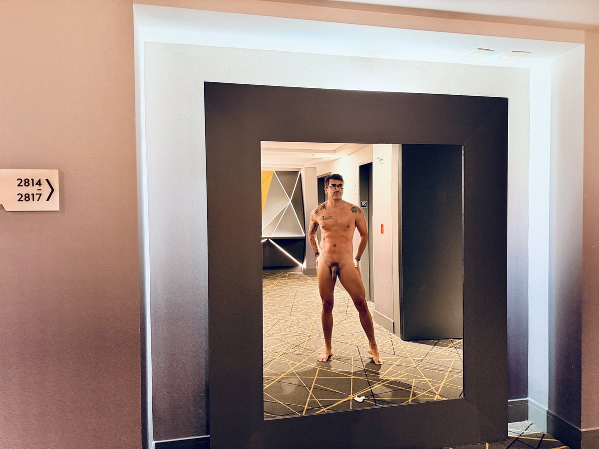 quatern_fluvial's tweet photo. Having some fun at the W San Francisco the morning of Bay to Breakers. I was dared to go nude in the hotel and to the gym…so I did! RT and DM if you want to see the naked gym session 

#nakedgym #exhib #flashing #nudeinpublic #teamexhib #uncut https://t.co/6PeC1lA0el