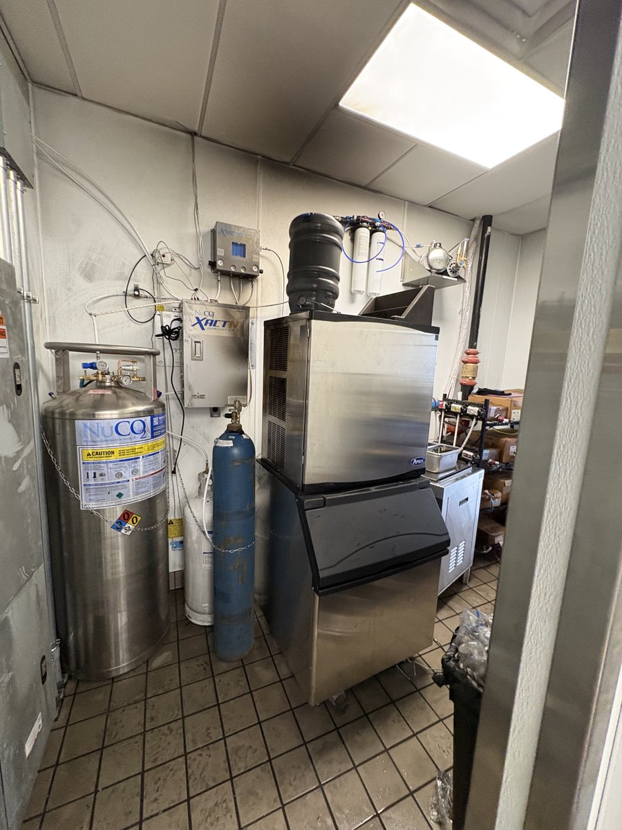 FranklinFire's tweet photo. An automatic fire sprinkler system controlled an early morning fire yesterday at the new Dog Haus restaurant in Cool Springs. Located at 755 Crescent Centre Dr. in the Canteen on Carothers development, the business had just opened late last week and was unoccupied at the time of the fire.

The Franklin Fire Department was dispatched at   AM for an automatic fire alarm. Upon arrival, crews upgraded the incident to a commercial structure fire after finding smoke inside the business. Firefighters located a fire being held in check by the building’s sprinkler system and completed extinguishment.

According to FFD Deputy Fire Marshal Will Farris, the fire originated in and was contained to a commercial ice machine. Crews checked for extension with thermal imaging and found none. Damage was minimal and no injuries were reported. The business is not expected to experience significant operational disruption. #firesprinklersave