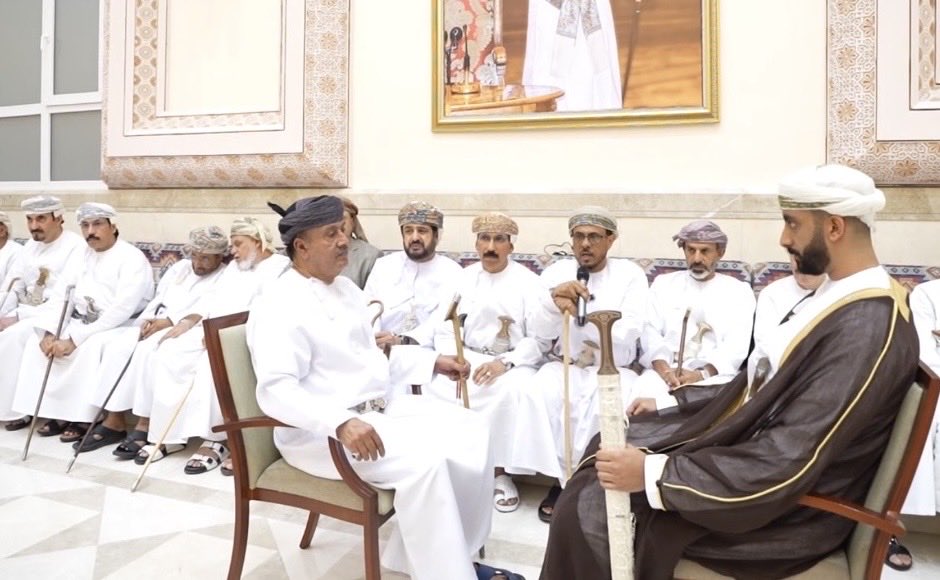 Hani_albeed's tweet photo. من مناسبة عقد القران المبارك لابن الأخ الأكبر الدكتور فيصل ، نجله علي، في مسقط العامرة ..الاسبوع الماضي بارك الله لهما وعليهما، ورزقهما حياة مليئة بالمحبة والسعاده 
وكانت عُمان كعادتها حاضنة للودّ والأصالة وطيب اللقاء https://t.co/KuYJbWHgO8