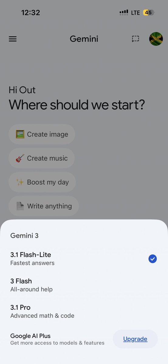 wtff_zone's tweet photo. @EdenKollcinaku @GoogleDeepMind @GoogleAI Flash and Flash light randomly popped up in my chat last night does anyone else have this in their Gemini app???? https://t.co/tkesh2c0V9