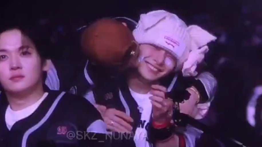 🇦🇷 gem ୨ৎ | HYUNIN & 2MIN KISS tweet media