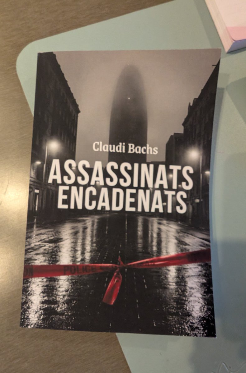 l_salva's tweet photo. Ara només falta la firma de l’autor.
Algú el coneix?, m'han dit que campa per terres de Cans https://t.co/mV1MylwPRx