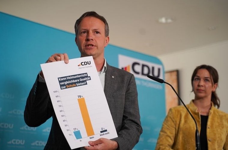 Andreas Bühl tweet media