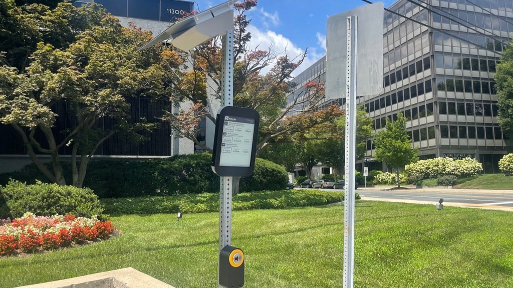 E Ink tweet media