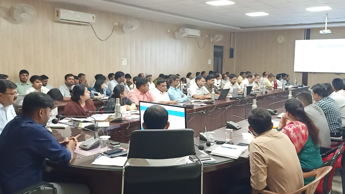 Collector Chhatarpur tweet media