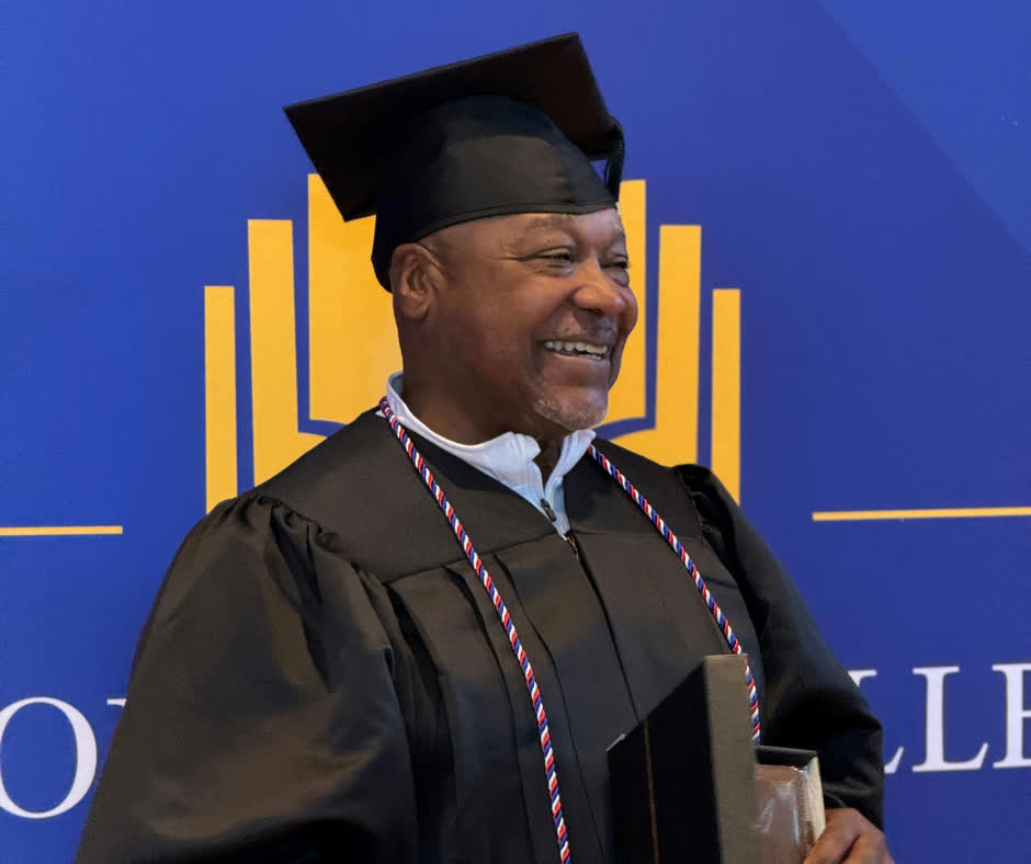 ccbsnc's tweet photo. 🎓 Congratulations to our CCBS graduates! We loved celebrating your hard work, perseverance, and achievements. We're proud of each of you and excited to see how God will continue to use you to faithfully lead and serve others wherever He places you. #CCBSGraduates https://t.co/Ld0G7jUgxx