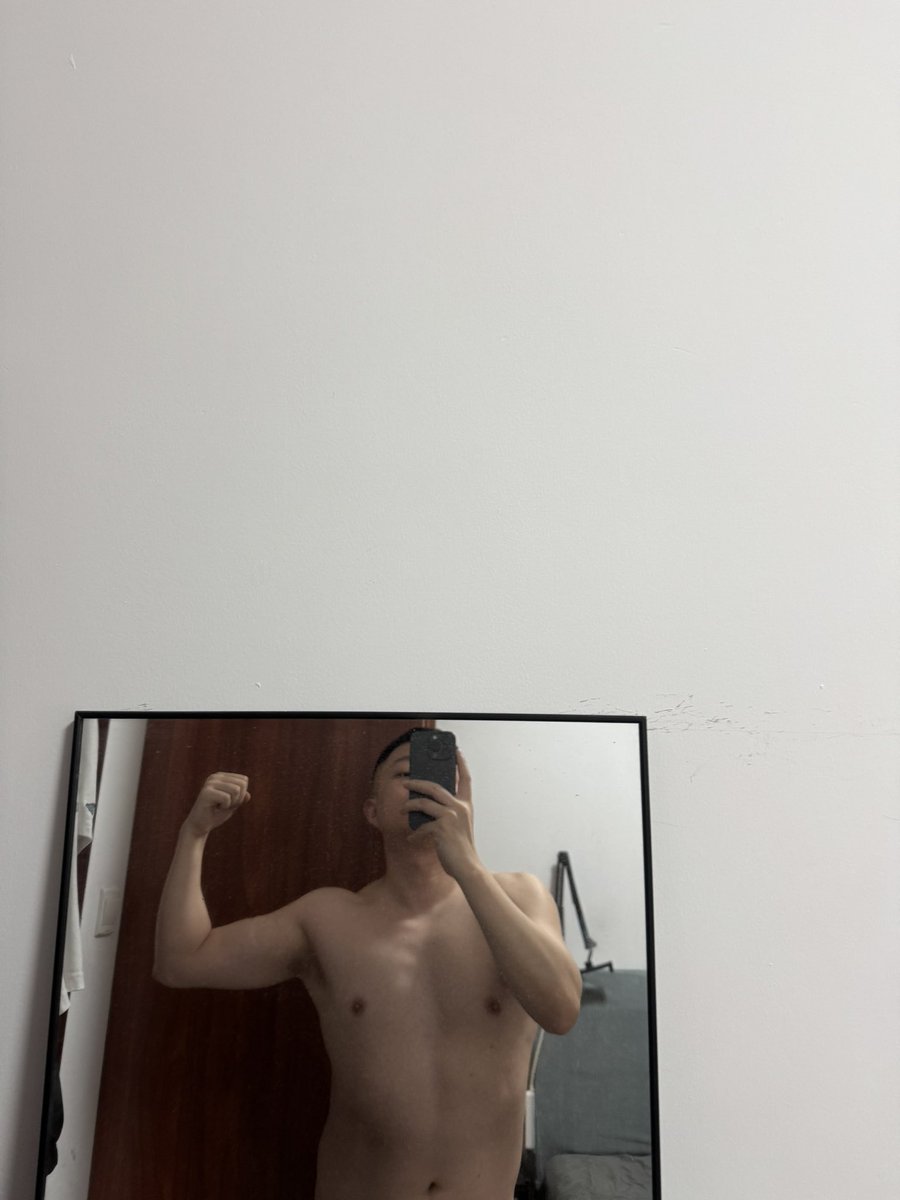 SatoriMini's tweet photo. 有点欲求不满的样子？ https://t.co/7UZqgMxqVB